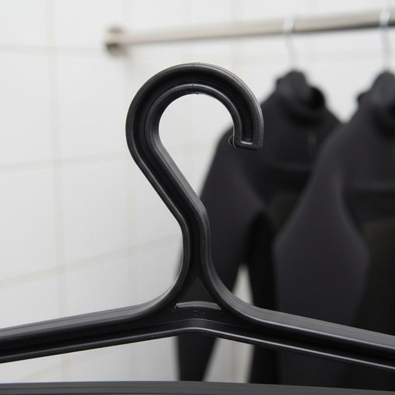 Sports Equipment Drying Rack - Colgador de trajes de buceo duradero,